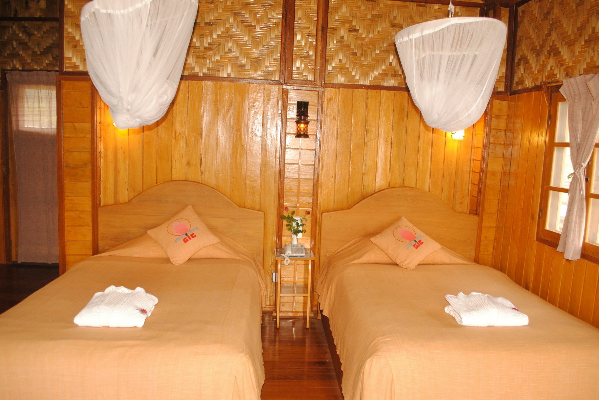 Golden Island Cottages Thale U Hotel Ywama Εξωτερικό φωτογραφία