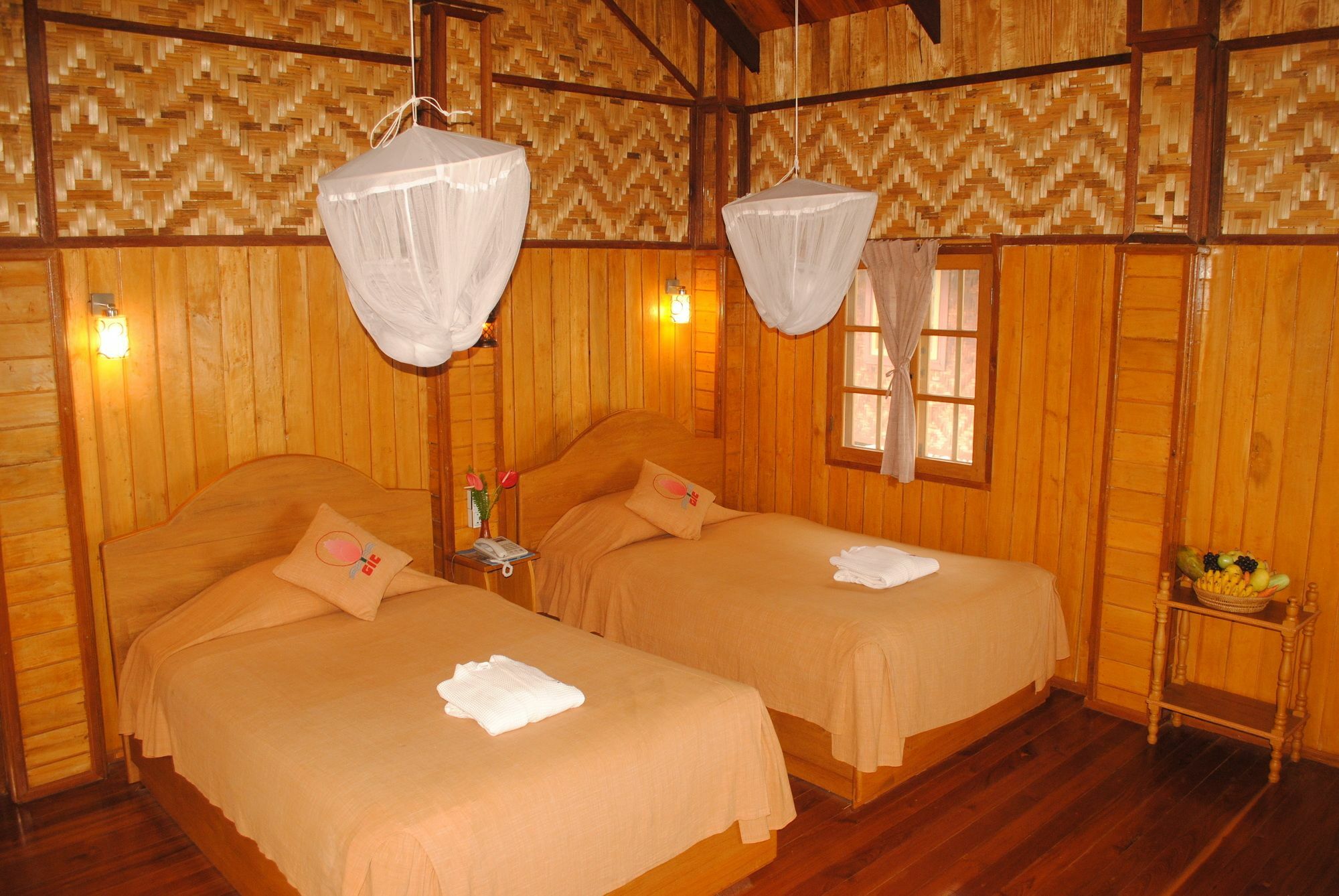 Golden Island Cottages Thale U Hotel Ywama Εξωτερικό φωτογραφία